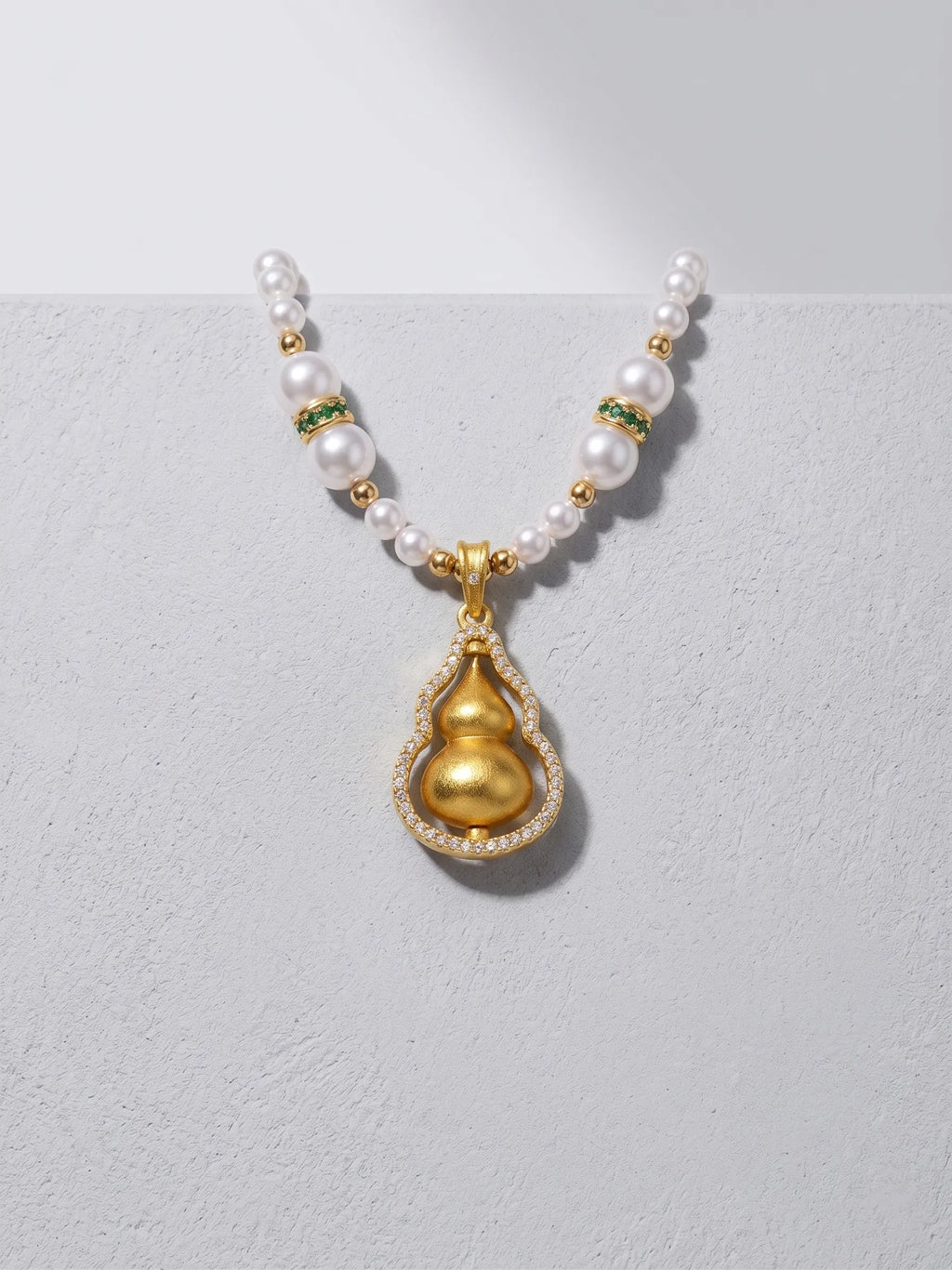 The "Divine Healer" | Spinning Hu Lu & Pearl Protection Necklace